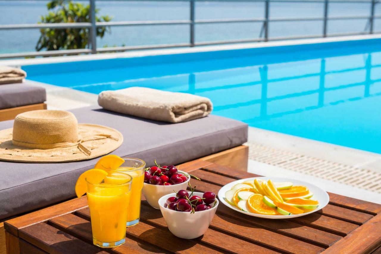 Glyfa Beach Villas Barbati Exterior photo